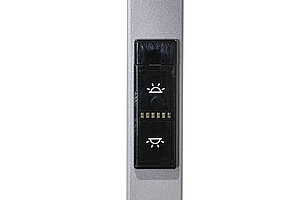 LED-Stehleuchte / Waldmann 'LAVIGO TWIN-T' / silber / PULSE TALK
