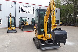 Komatsu, PC16R-3HS K