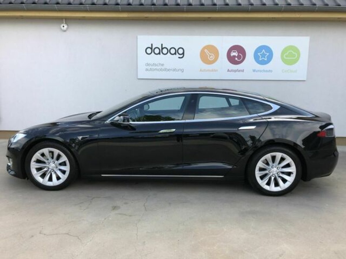 Tesla Model S 90D Allradantrieb