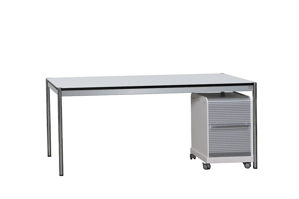 150 x 75 cm Schreibtisch / Besprechungstisch in perlgrau Z2 von USM Haller