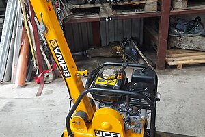 JCB, VMP8