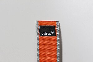 Rollcontainer / Rollwagen / vitra 'Ad Hoc Follow Me 1' / soft light