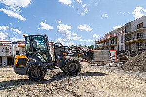Mecalac, MCL8