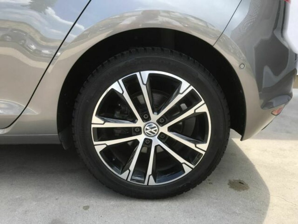 Volkswagen Golf 1.4 TSI BlueMotion Technology Lounge