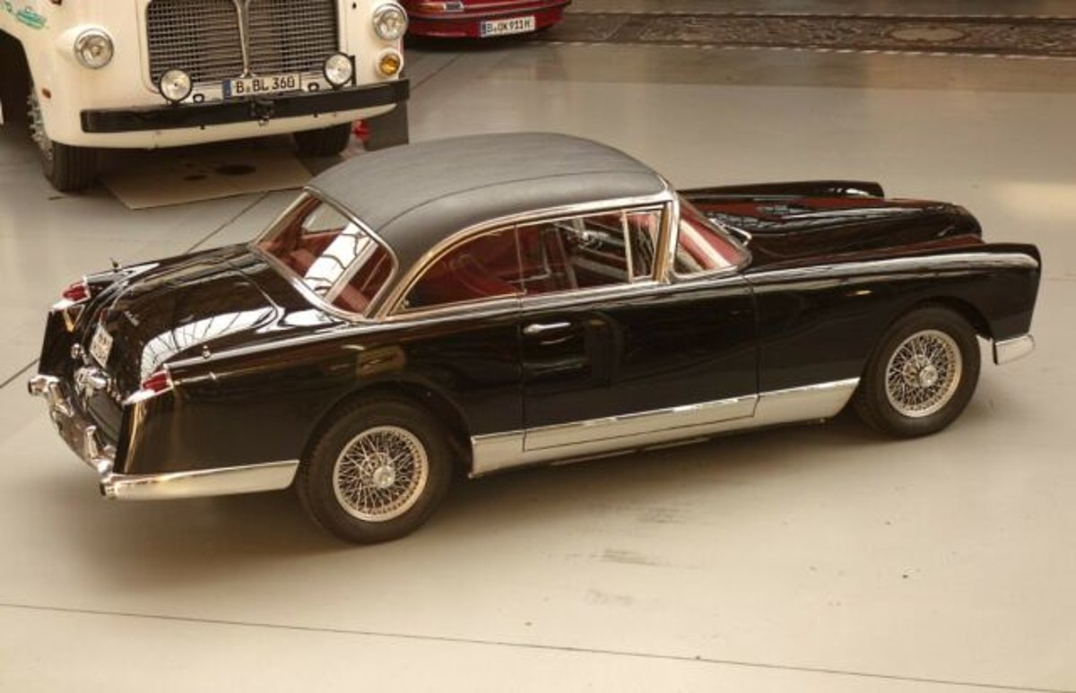 Facel Vega Hk500