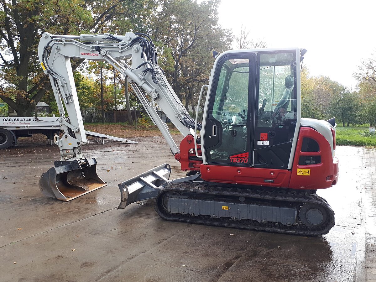 Takeuchi, TB370CV V4