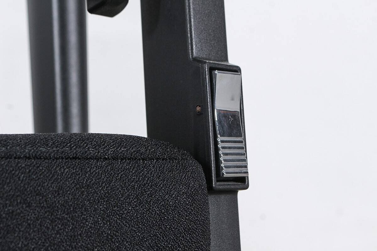 Bürodrehstuhl / Dauphin 'Lordo' / schwarz / Hartbodenrollen / NP 1195 EUR