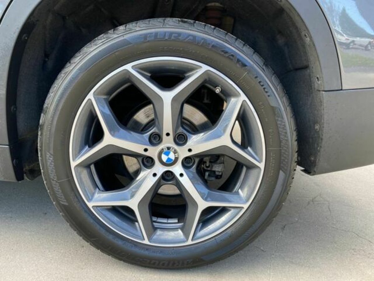 BMW X1 sDrive18d Aut. xLine Leder Navigation Headup