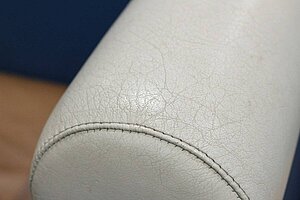 Loungesessel / Knoll International 'Eastside' / Design: Ettore Sottsass / weiß-blau-braun