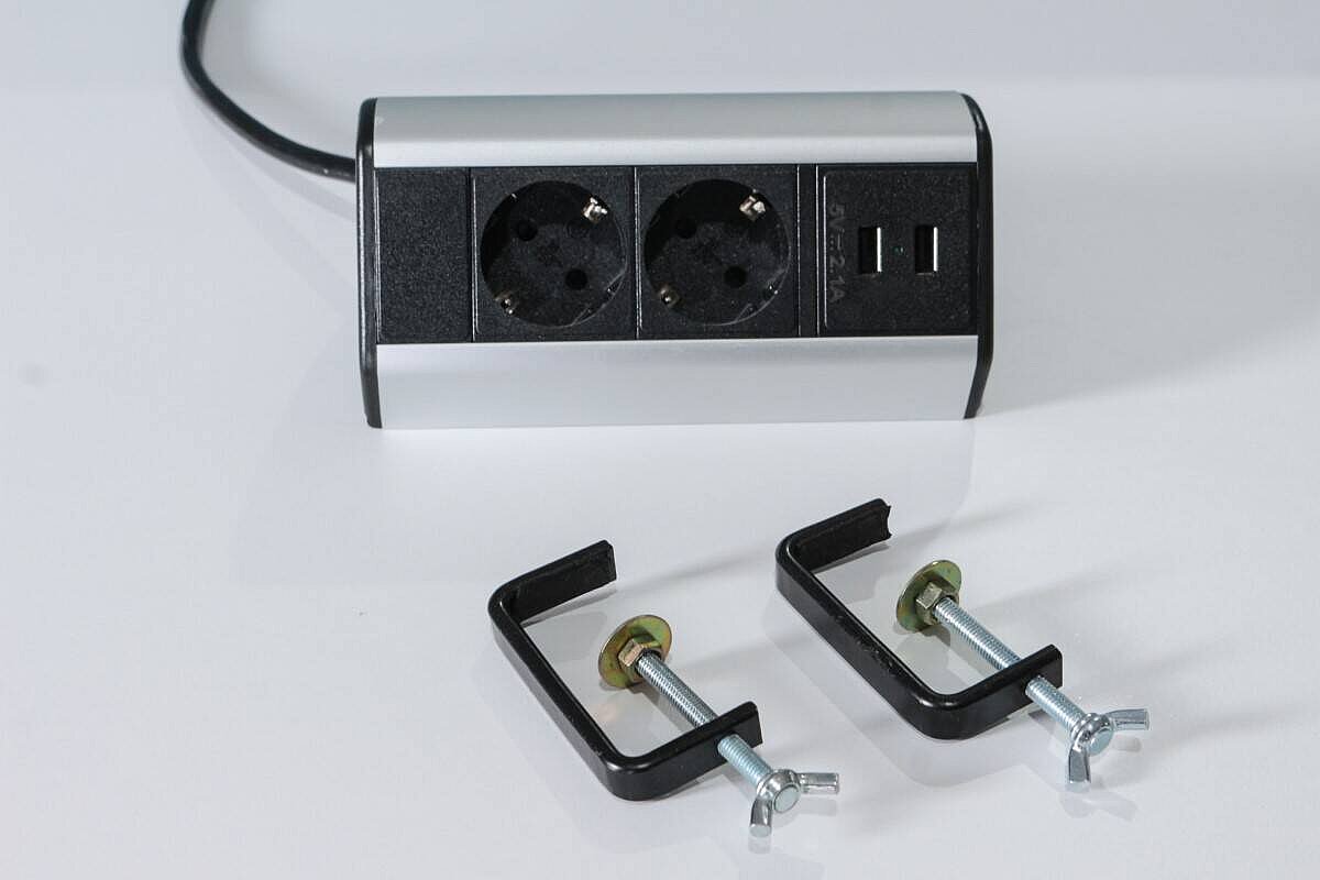 Steckdosenleiste / Auftischsteckdose / Götessons 'Power Clamp'