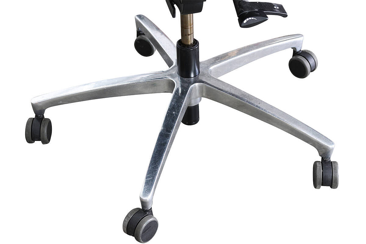 Bürodrehstuhl / Dauphin @Just' / Kopfstütze Leder schwarz / Stoff schwarz / Hartbodenrollen