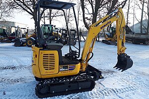 Komatsu, PC16R-3HS F