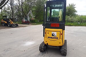 Komatsu, PC16R-3HS K