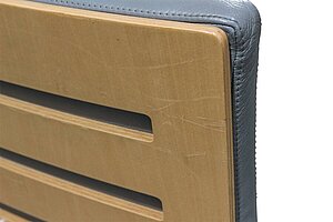 Freischwinger / Thonet 'S 61' / Leder grau / Holzrücken / stapelbar