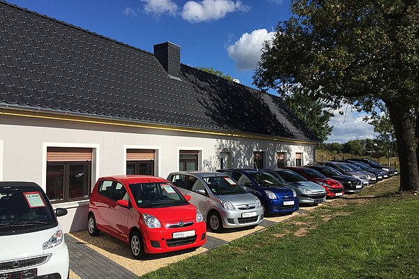 Autoplatz/Autohandel