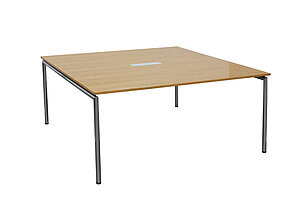 Besprechungstisch / Klapptisch / Four Design 'Four Meeting' / Turnbox / 160 x 140 cm / eiche