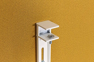 Paneel / König & Neurath 'FLYBY' / 180 cm / Stoff gelb / inkl. Klemmhalter weiß