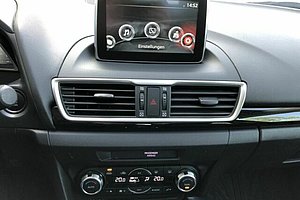 Mazda 3 SKYACTIV-G 120 Automatik Center-Line