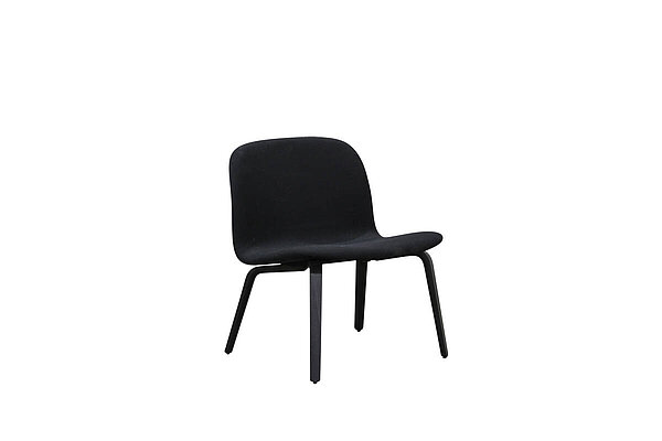 Loungestuhl / MUUTO 'Visu Lounge Chair' / esche schwarz / Polster schwarz