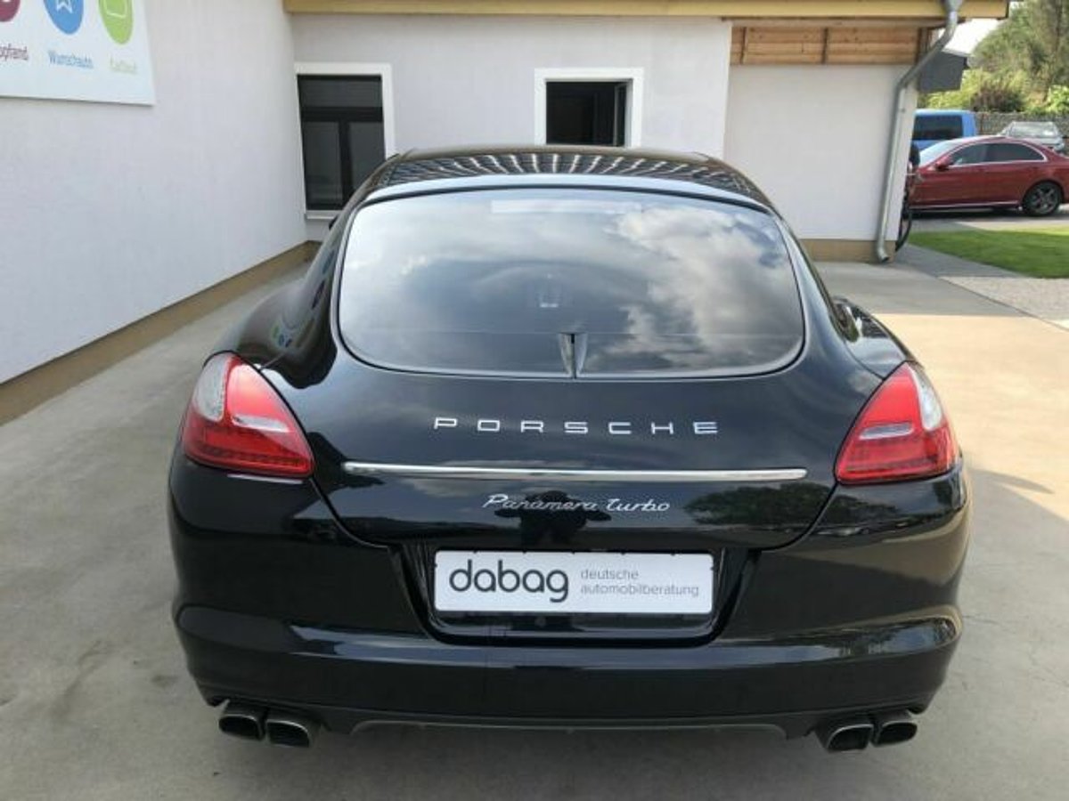 Porsche Panamera Turbo PDK