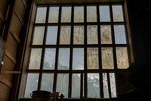 uriges Lagergebäude