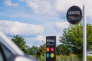 Autohaus mit Werstatt