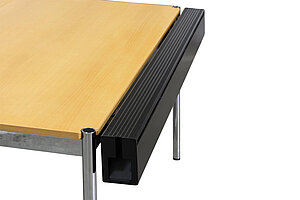 Kabelkanal / USM Haller / 150 cm breit / inkl. Halterungen