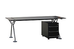 Schreibtisch / Tecno 'Nomos' / HPL Platte schwarz / 200 x 79 cm / Kabelkanal