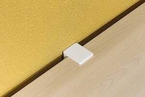 Paneel / König & Neurath 'FLYBY' / 180 cm / Stoff gelb / inkl. Klemmhalter weiß