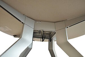 Konferenztisch / Steelcase '4.8 four point eight' / Amerikanisch Nussbaum / 120 cm Durchmesser