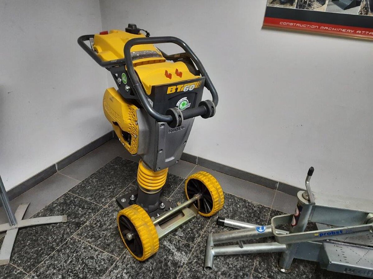 Bomag, BT60