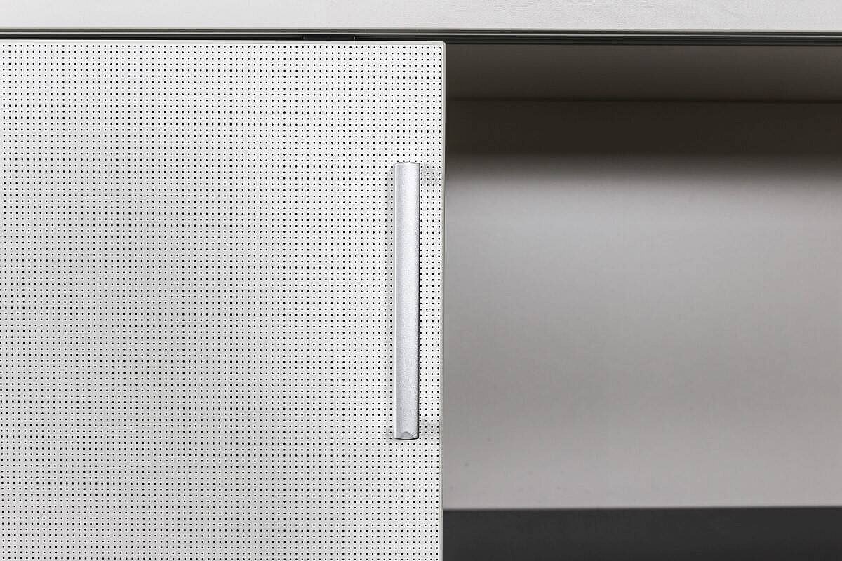 Sideboard / Haworth 'Vados' / Schiebetüren/Lochmuster / weiß / 120 cm