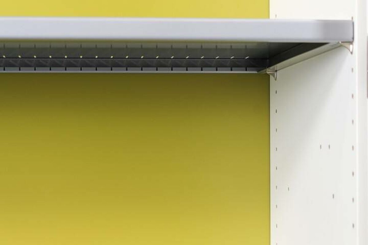 Sideboard / König & Neurath 'Acta' / weiß / 3 Ordnerhöhen / 120 cm