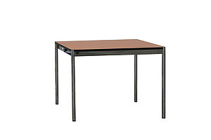 Besprechungstisch / USM Haller / kirschbaum Z3 / 100 x 75 cm