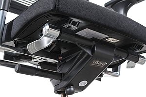 Bürodrehstuhl / Dauphin 'Lordo' / schwarz / Hartbodenrollen / NP 1195 EUR