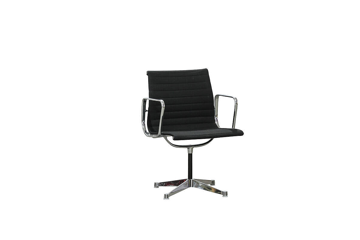 Konferenzstuhl / Herman Miller 'Aluminium Chair EA 108' / Hopsak nero