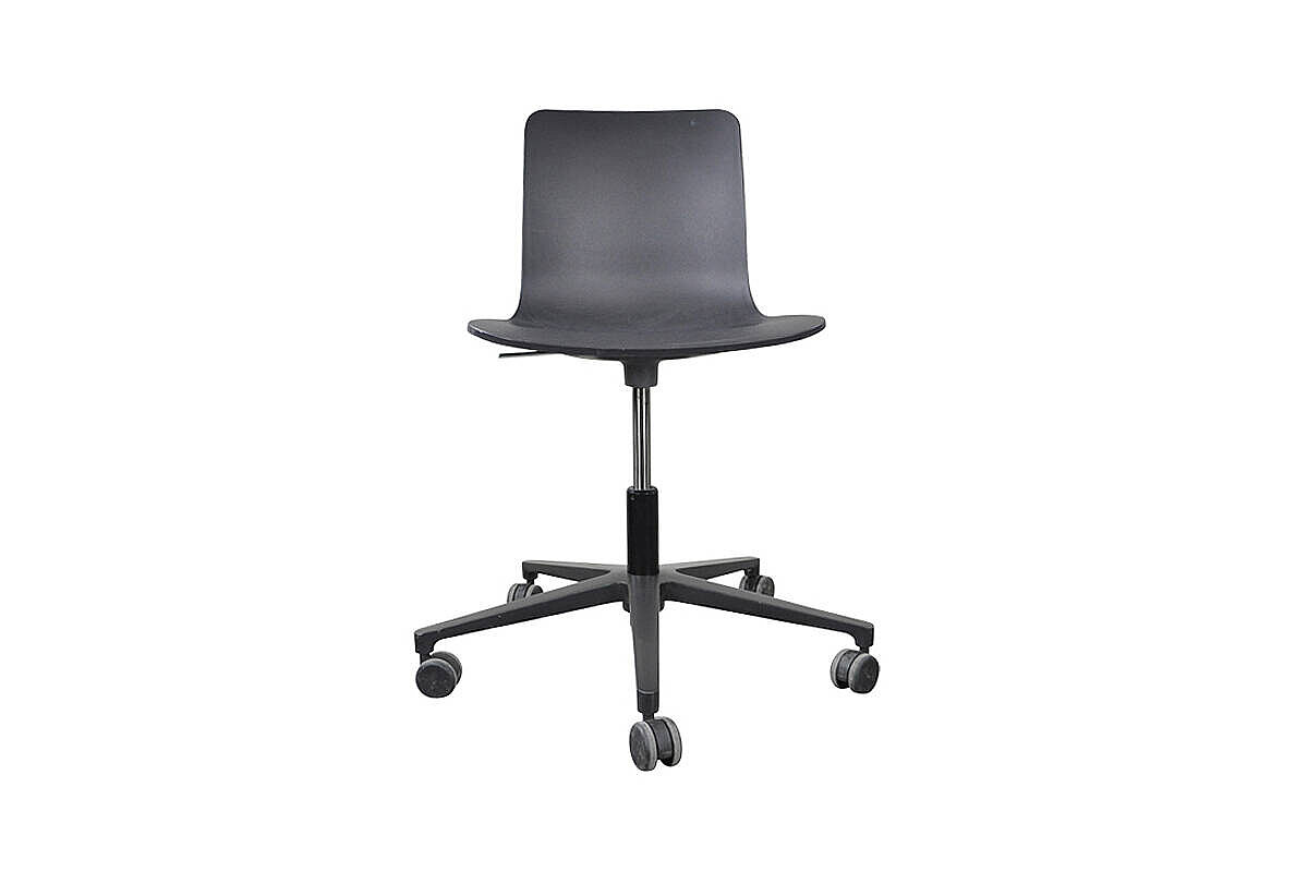 Bürodrehstuhl / vitra 'HAL' / schwarz - mit Sitzkissen in petrol