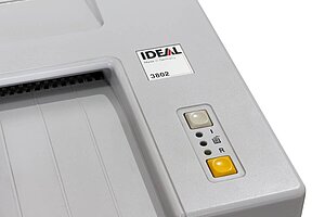 Mobiler Aktenvernichter / IDEAL '3802'