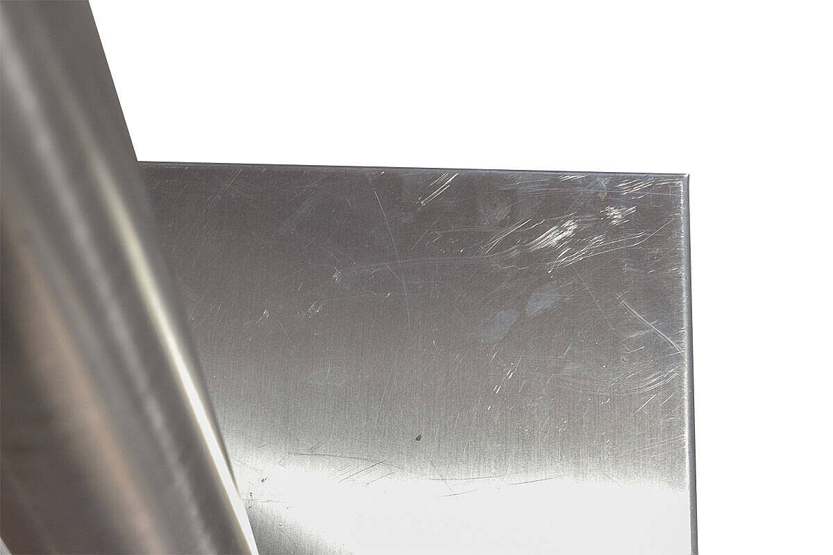 Stehtisch / Hochtisch / casala / 70 x 70 cm / ahorn / Tellerfuß