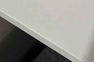 Neuwertig / Raum-in-Raum-System / Besprechungsinsel / Haworth 'Riverbend & Pebble' / Akustik-Trennwände / 6 Personen