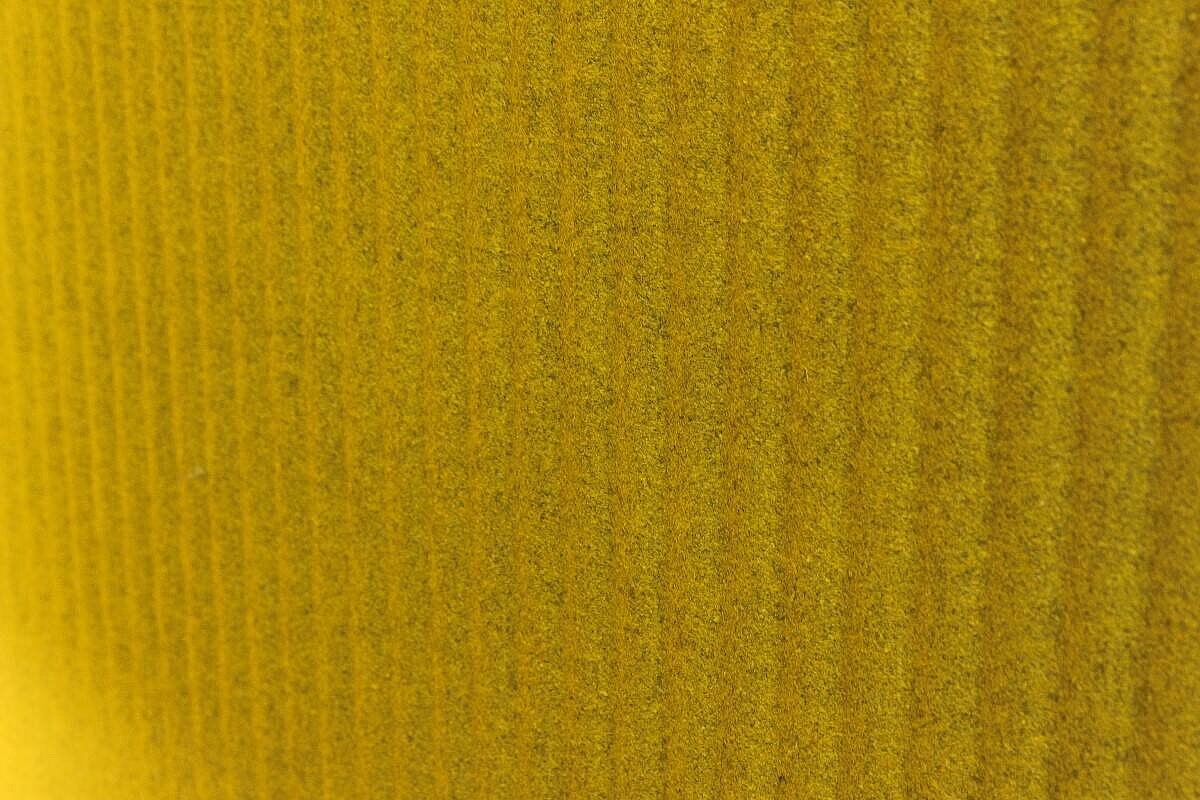 Akustische Telefonzelle / Telefonbox / BuzziSpace 'BuzziBooth Single' / senfgelb