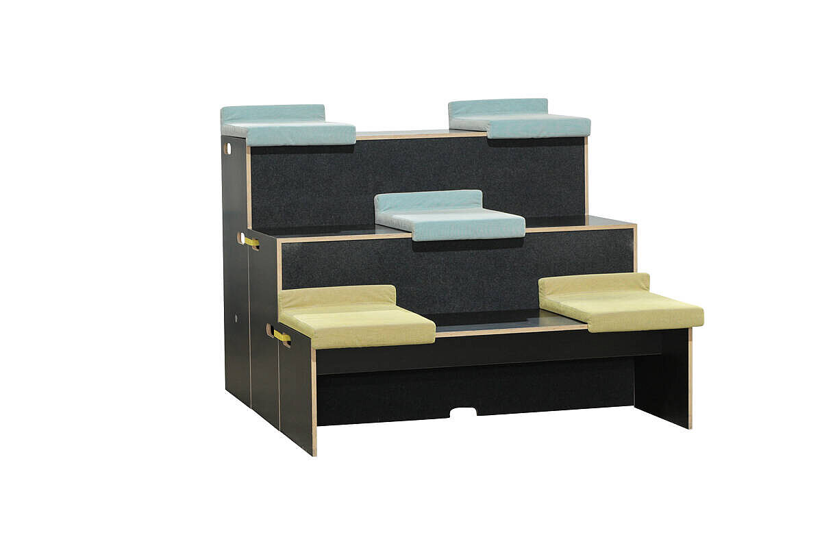 Modulares Podest / Twents GmbH 'Arena' / 3-teilig / 2 x Kissen gelb, 3 x Kissen blau