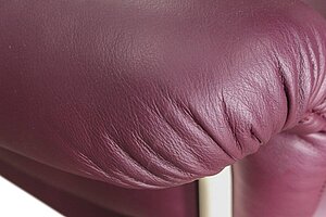 Loungesessel / FOGIA 'Bollo' / aubergine/weiß / NP 3340 EUR