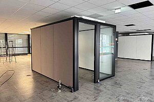 Raum-in-Raum System / Lindner 'Cube Duo' / 2,71 x 2,7 x 4,05 m