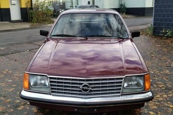 Opel Commodore 2 Türen H Kennzeichen