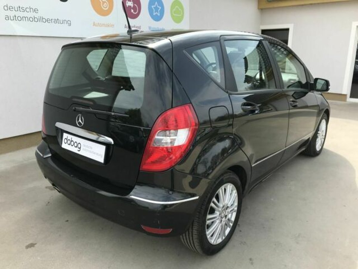 Mercedes-Benz A 150 BlueEFFICIENCY Elegance Klima