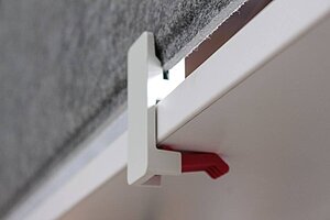 Tischtrennwand / Herman Miller 'Atlas Office Landscape' / dunkelgrau