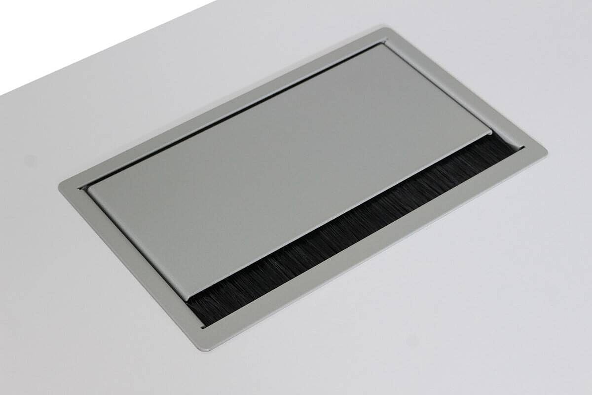 Schreibtisch / VS Büromöbel / weiß / 120 x 80 cm