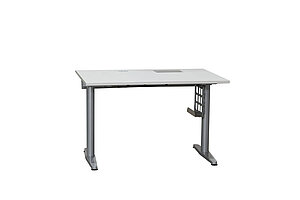 Schreibtisch / VS Büromöbel / weiß / 120 x 80 cm