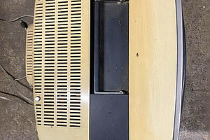 Grundig Fernseher Super Color 1830